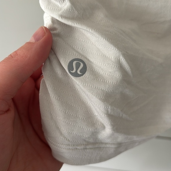 Lululemon All It Takes Tank – Size 4 (Muted Sage Grey, Perfect Condition) - Picture 8 of 8